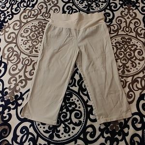 Maternity🤰 capris